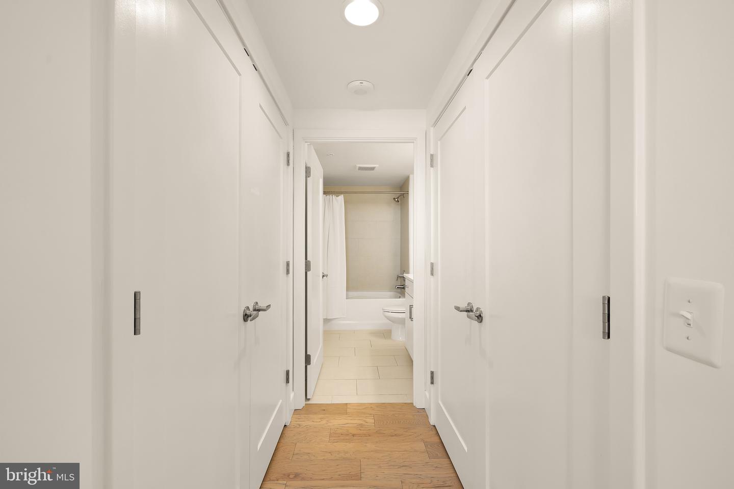 50 FLORIDA AVE NE #802, WASHINGTON, District Of Columbia 20002, 2 Bedrooms Bedrooms, ,2 BathroomsBathrooms,Residential,For sale,50 FLORIDA AVE NE #802,DCDC2199412 MLS # DCDC2199412