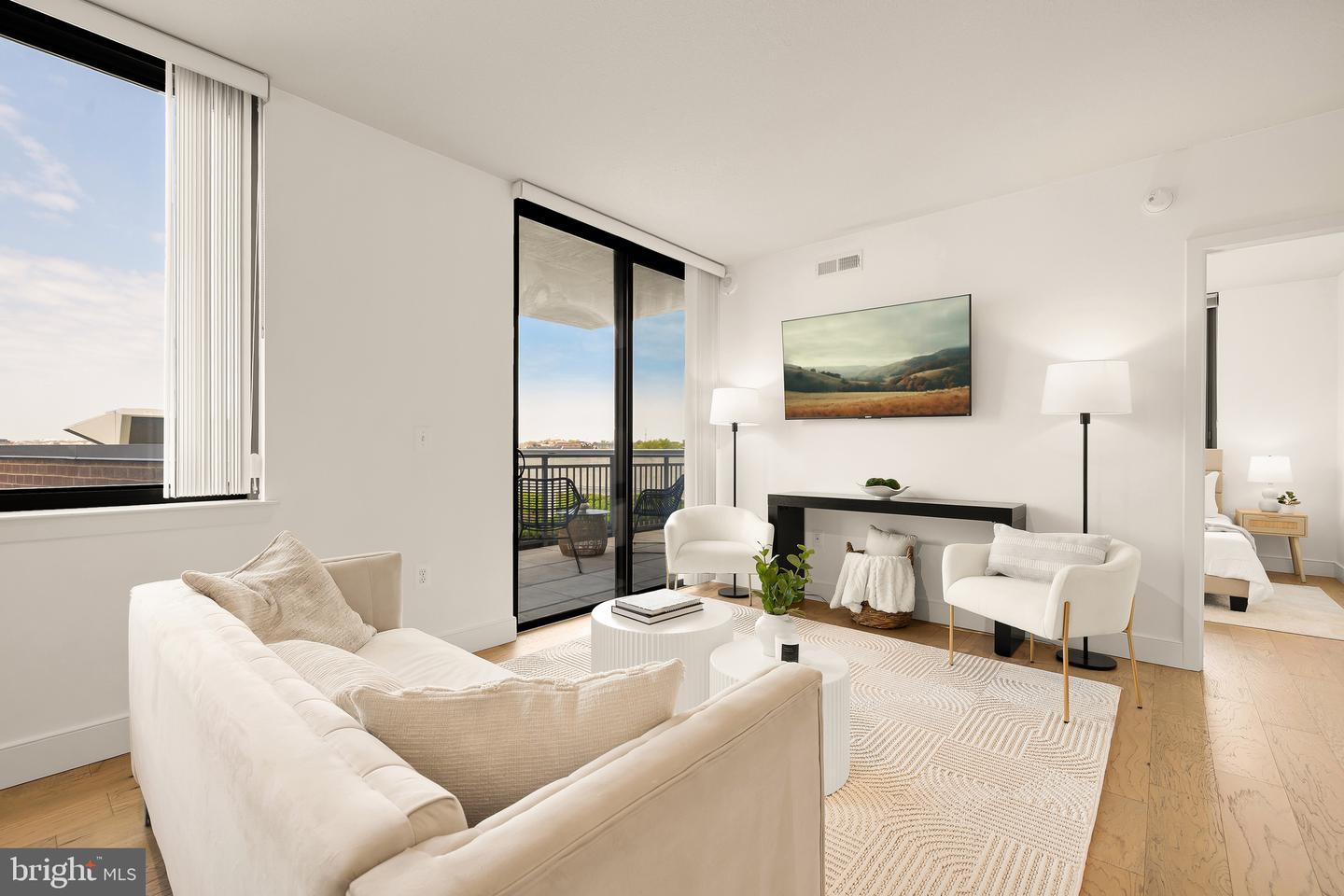 50 FLORIDA AVE NE #802, WASHINGTON, District Of Columbia 20002, 2 Bedrooms Bedrooms, ,2 BathroomsBathrooms,Residential,For sale,50 FLORIDA AVE NE #802,DCDC2199412 MLS # DCDC2199412