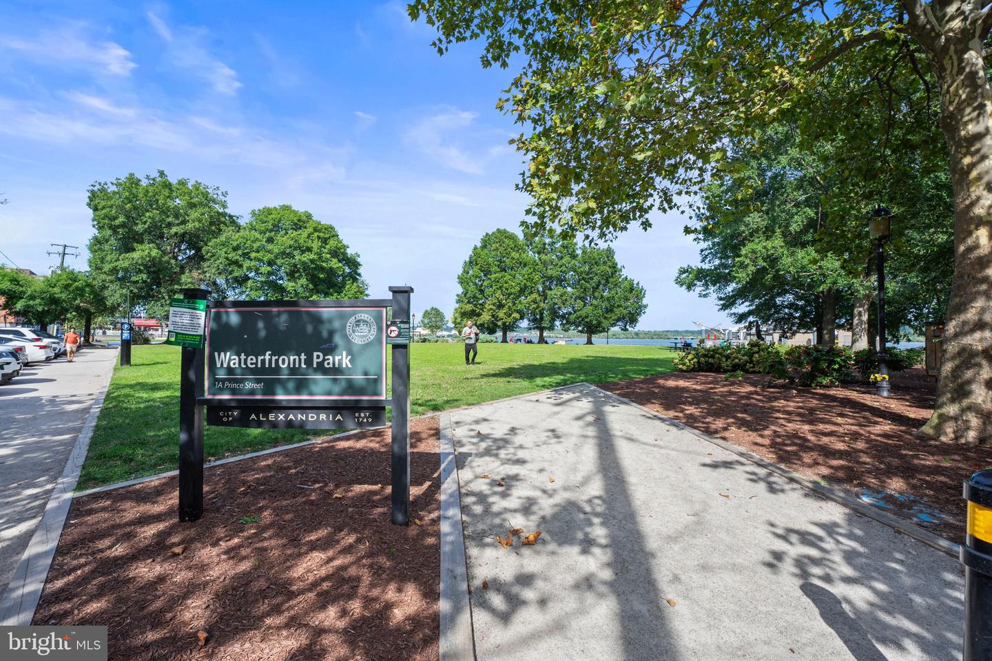 3327 VALLEY DR #702, ALEXANDRIA, Virginia 22302, 2 Bedrooms Bedrooms, ,1 BathroomBathrooms,Residential,For sale,3327 VALLEY DR #702,VAAX2045090 MLS # VAAX2045090