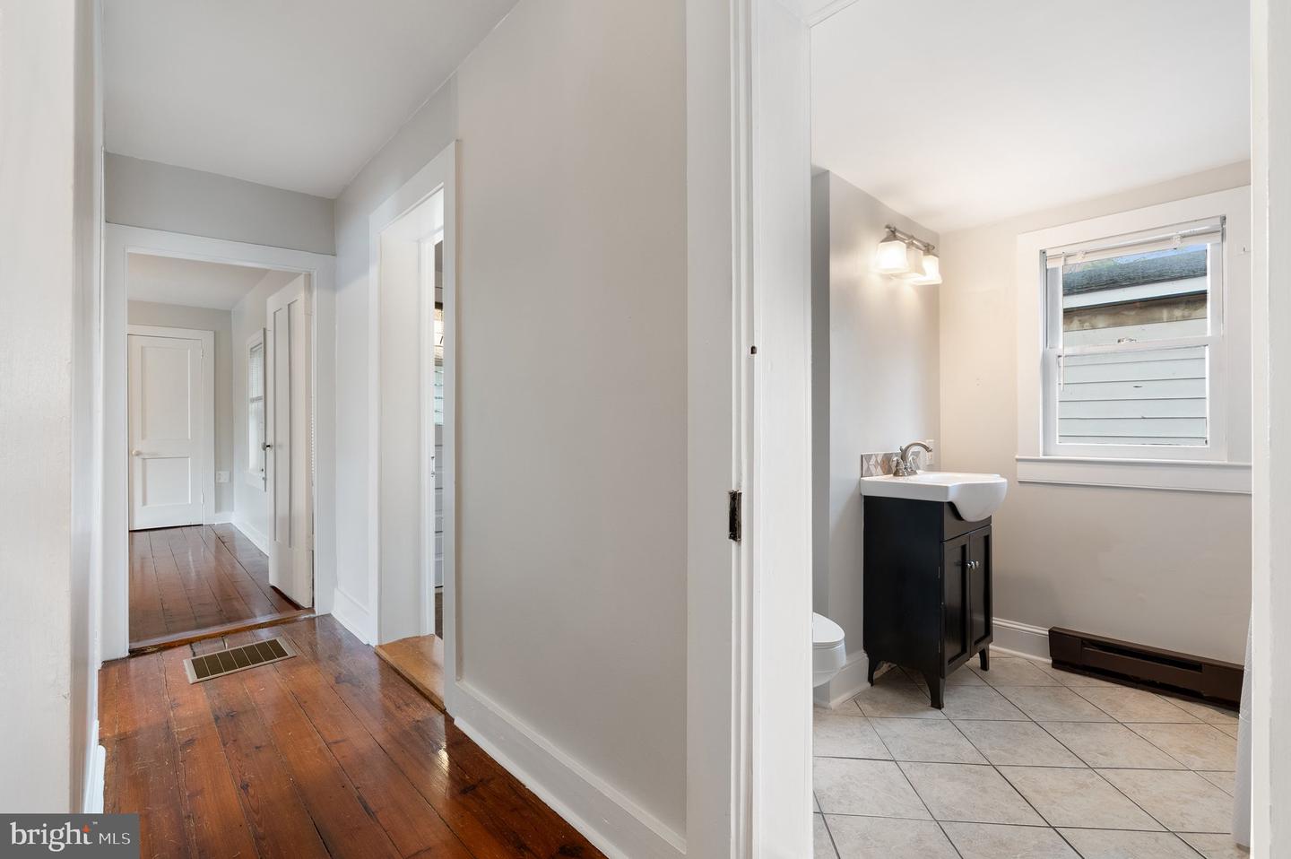 5286 MAIN ST, STEPHENS CITY, Virginia 22655, 3 Bedrooms Bedrooms, ,2 BathroomsBathrooms,Residential,For sale,5286 MAIN ST,VAFV2033994 MLS # VAFV2033994