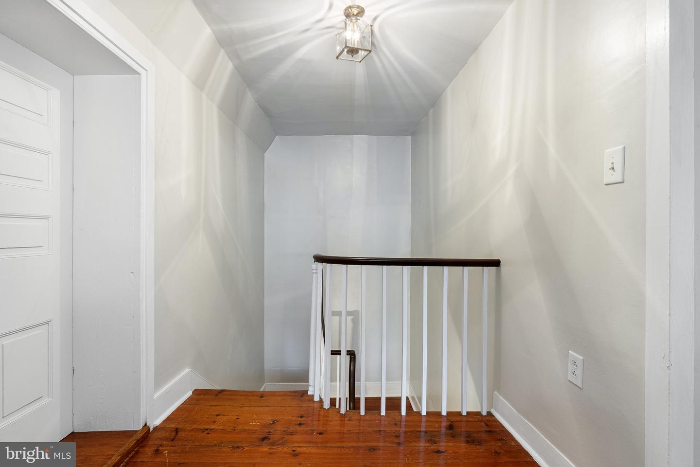 5286 MAIN ST, STEPHENS CITY, Virginia 22655, 3 Bedrooms Bedrooms, ,2 BathroomsBathrooms,Residential,For sale,5286 MAIN ST,VAFV2033994 MLS # VAFV2033994