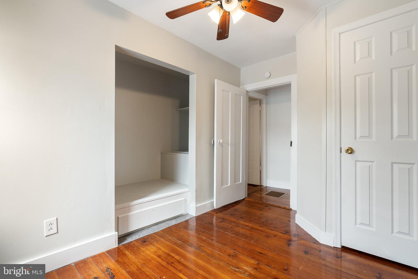 5286 MAIN ST, STEPHENS CITY, Virginia 22655, 3 Bedrooms Bedrooms, ,2 BathroomsBathrooms,Residential,For sale,5286 MAIN ST,VAFV2033994 MLS # VAFV2033994