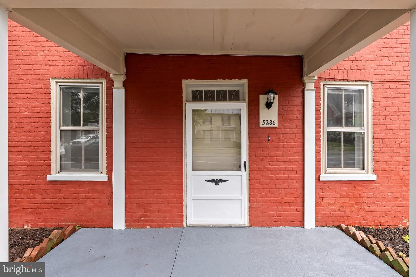 5286 MAIN ST, STEPHENS CITY, Virginia 22655, 3 Bedrooms Bedrooms, ,2 BathroomsBathrooms,Residential,For sale,5286 MAIN ST,VAFV2033994 MLS # VAFV2033994