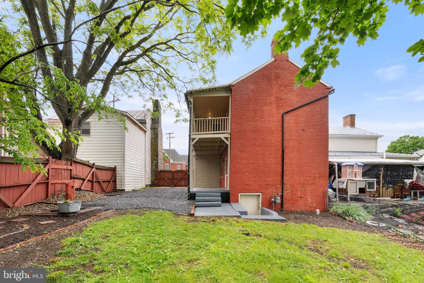 5286 MAIN ST, STEPHENS CITY, Virginia 22655, 3 Bedrooms Bedrooms, ,2 BathroomsBathrooms,Residential,For sale,5286 MAIN ST,VAFV2033994 MLS # VAFV2033994