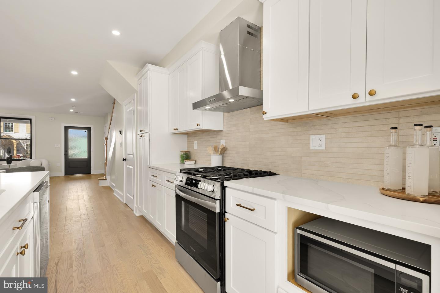 1414 PARKWOOD PL NW, WASHINGTON, District Of Columbia 20010, 4 Bedrooms Bedrooms, ,3 BathroomsBathrooms,Residential,For sale,1414 PARKWOOD PL NW,DCDC2199490 MLS # DCDC2199490