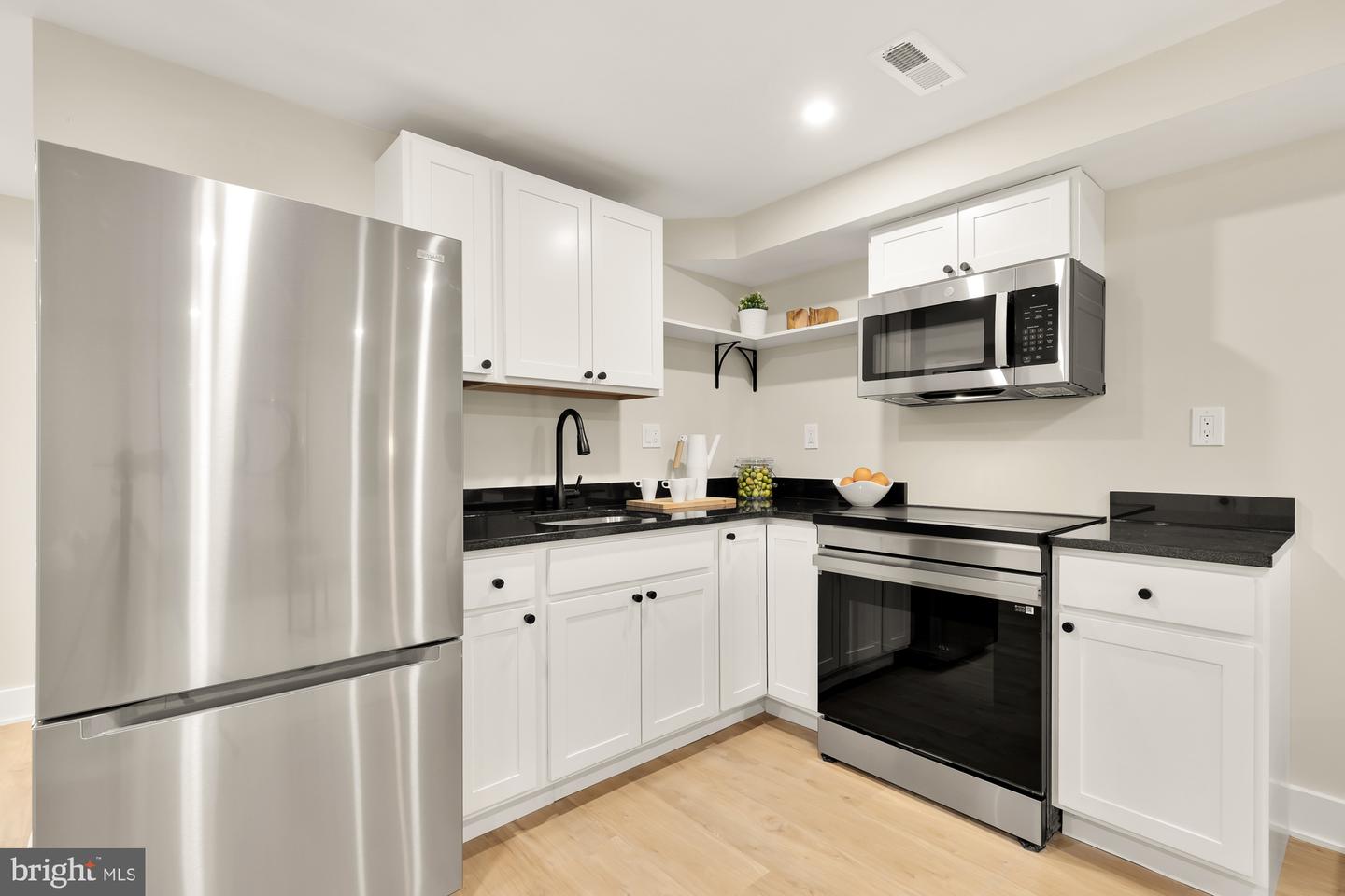 1414 PARKWOOD PL NW, WASHINGTON, District Of Columbia 20010, 4 Bedrooms Bedrooms, ,3 BathroomsBathrooms,Residential,For sale,1414 PARKWOOD PL NW,DCDC2199490 MLS # DCDC2199490