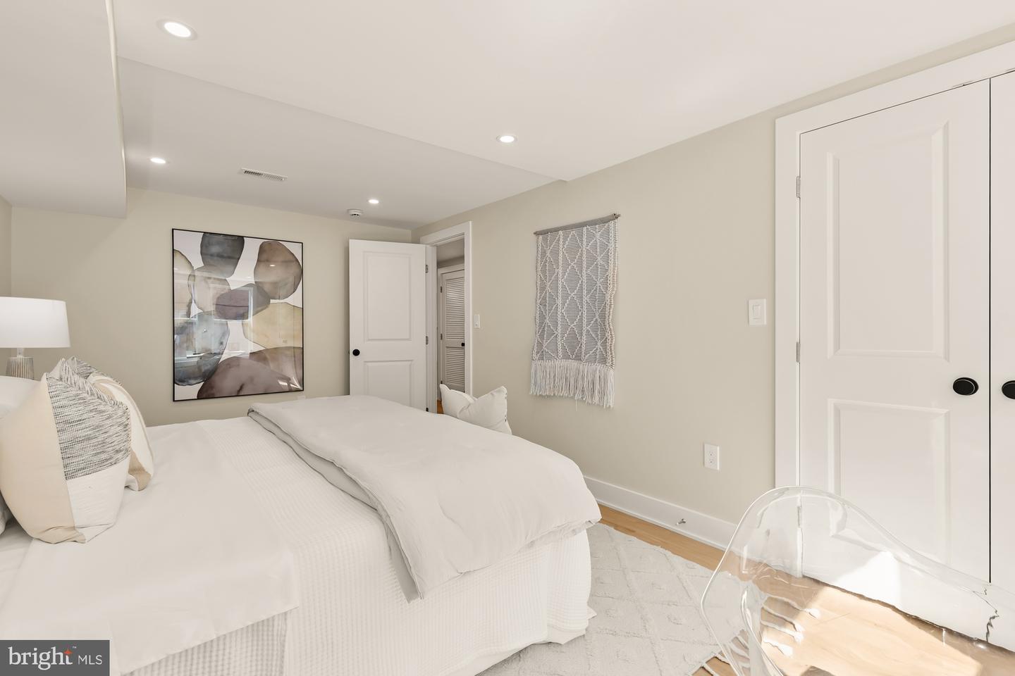 1414 PARKWOOD PL NW, WASHINGTON, District Of Columbia 20010, 4 Bedrooms Bedrooms, ,3 BathroomsBathrooms,Residential,For sale,1414 PARKWOOD PL NW,DCDC2199490 MLS # DCDC2199490