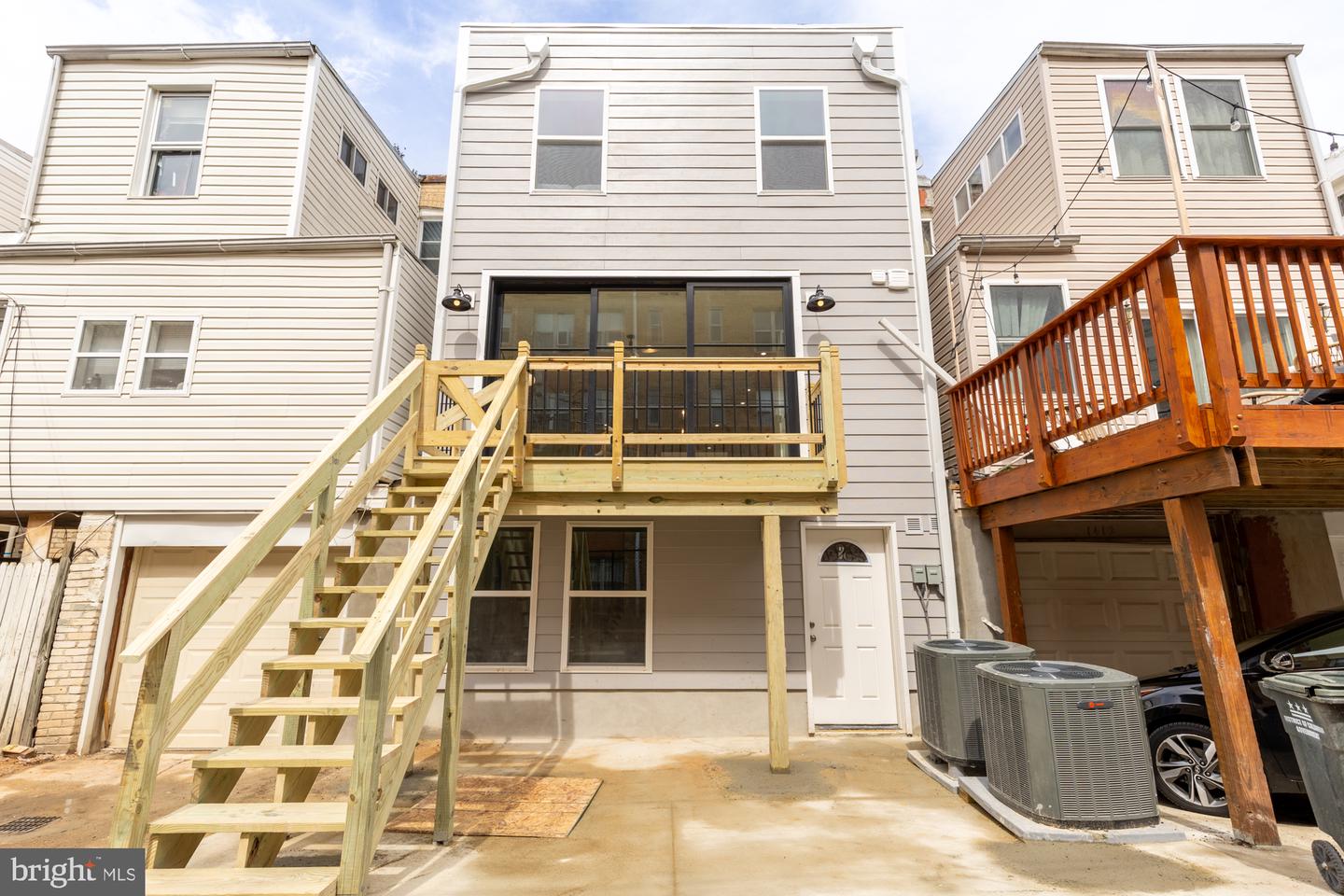 1414 PARKWOOD PL NW, WASHINGTON, District Of Columbia 20010, 4 Bedrooms Bedrooms, ,3 BathroomsBathrooms,Residential,For sale,1414 PARKWOOD PL NW,DCDC2199490 MLS # DCDC2199490