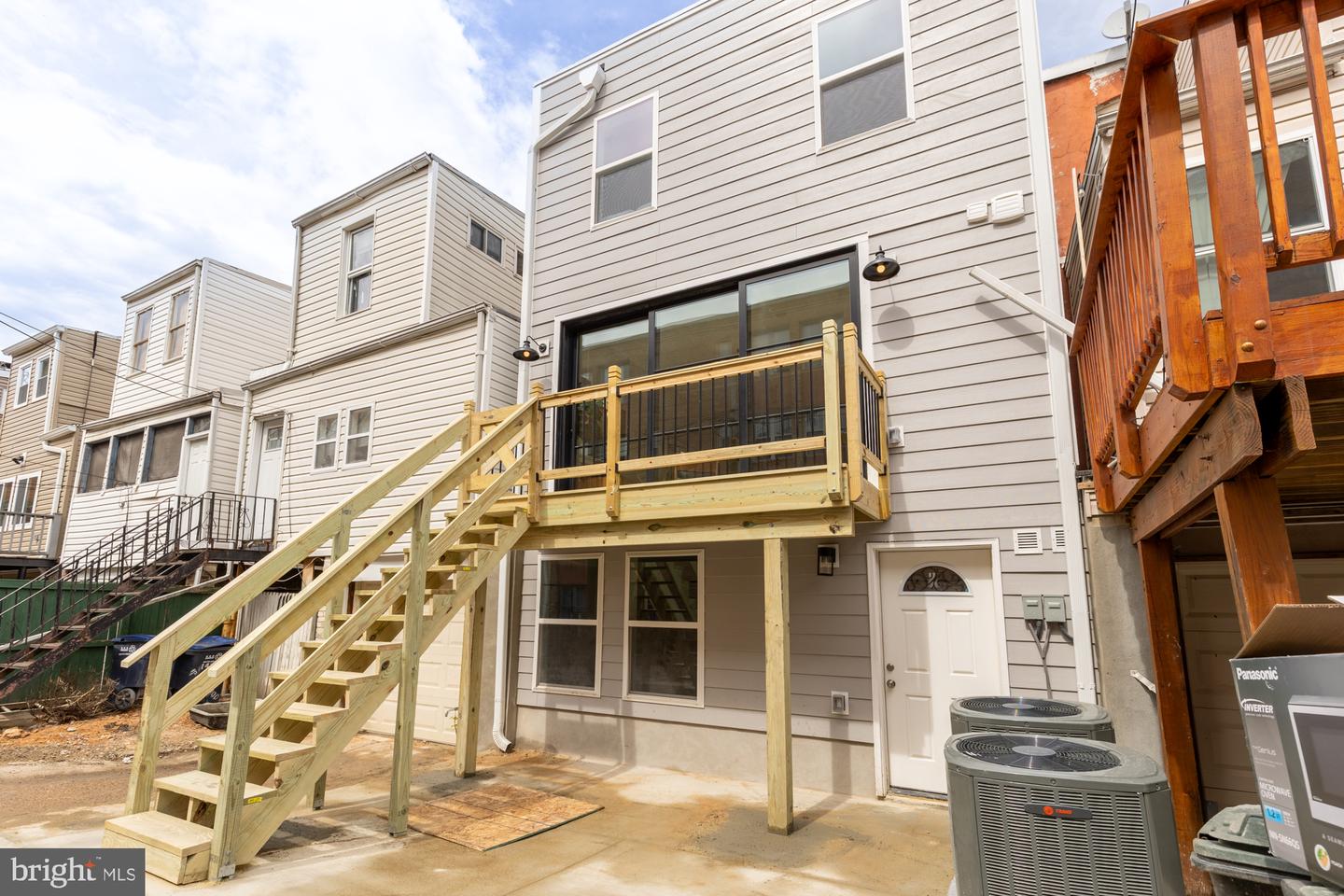 1414 PARKWOOD PL NW, WASHINGTON, District Of Columbia 20010, 4 Bedrooms Bedrooms, ,3 BathroomsBathrooms,Residential,For sale,1414 PARKWOOD PL NW,DCDC2199490 MLS # DCDC2199490