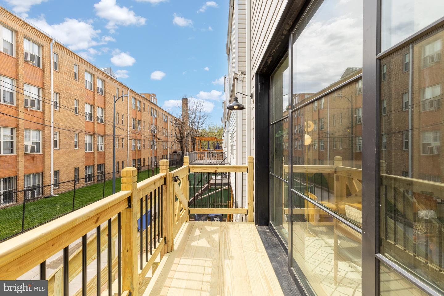 1414 PARKWOOD PL NW, WASHINGTON, District Of Columbia 20010, 4 Bedrooms Bedrooms, ,3 BathroomsBathrooms,Residential,For sale,1414 PARKWOOD PL NW,DCDC2199490 MLS # DCDC2199490