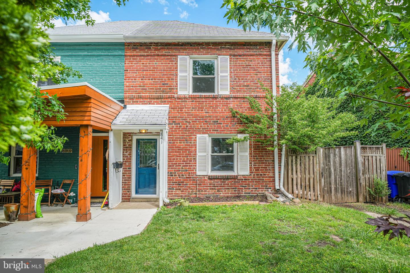 841 S IRVING ST, ARLINGTON, Virginia 22204, 2 Bedrooms Bedrooms, ,1 BathroomBathrooms,Residential,For sale,841 S IRVING ST,VAAR2057158 MLS # VAAR2057158
