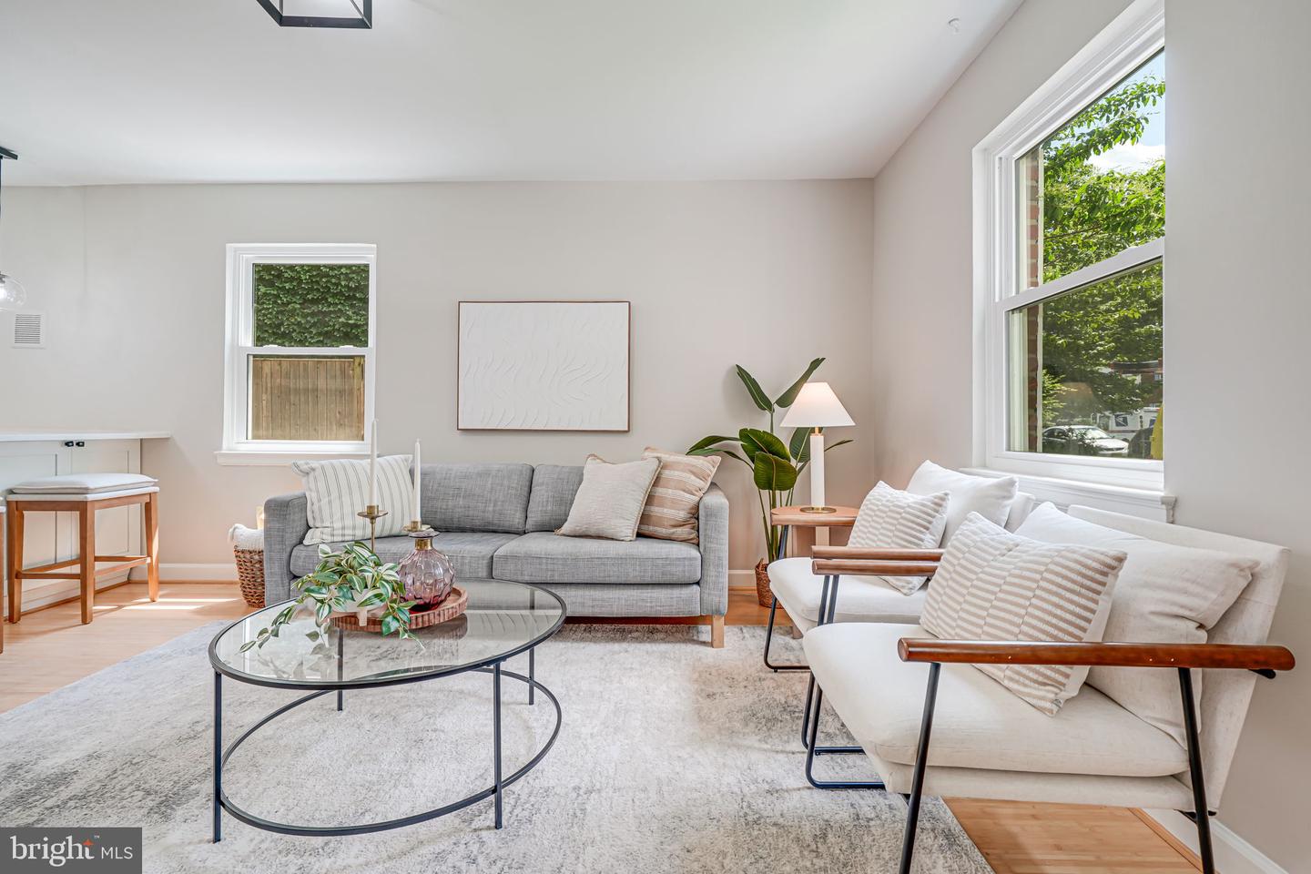841 S IRVING ST, ARLINGTON, Virginia 22204, 2 Bedrooms Bedrooms, ,1 BathroomBathrooms,Residential,For sale,841 S IRVING ST,VAAR2057158 MLS # VAAR2057158