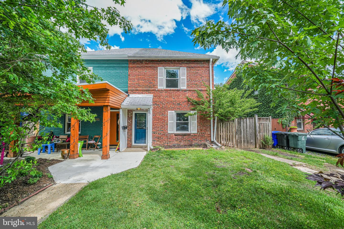 841 S IRVING ST, ARLINGTON, Virginia 22204, 2 Bedrooms Bedrooms, ,1 BathroomBathrooms,Residential,For sale,841 S IRVING ST,VAAR2057158 MLS # VAAR2057158