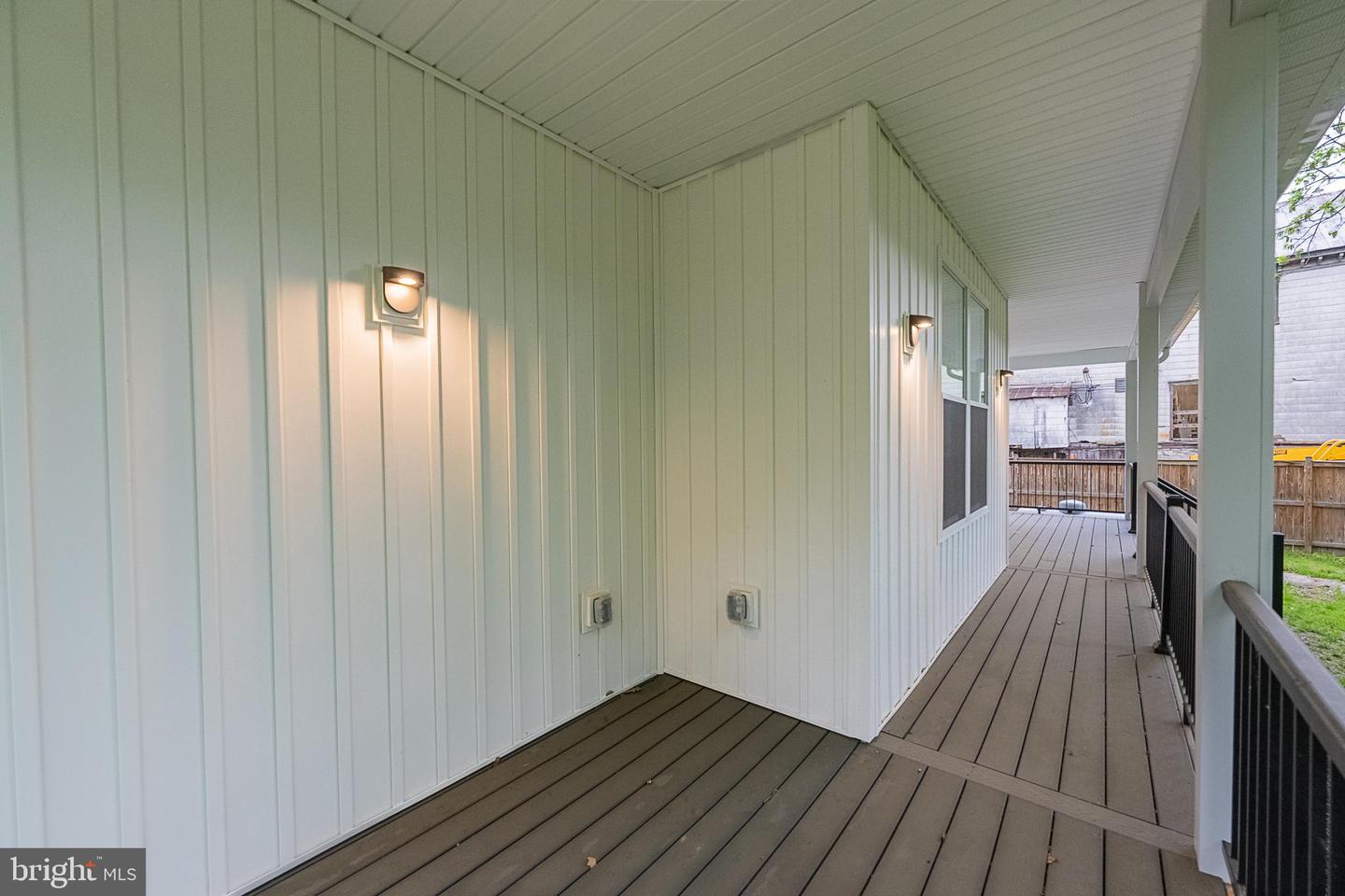 120 E MAIN ST, BOYCE, Virginia 22620, 4 Bedrooms Bedrooms, 10 Rooms Rooms,3 BathroomsBathrooms,Residential,For sale,120 E MAIN ST,VACL2003718 MLS # VACL2003718