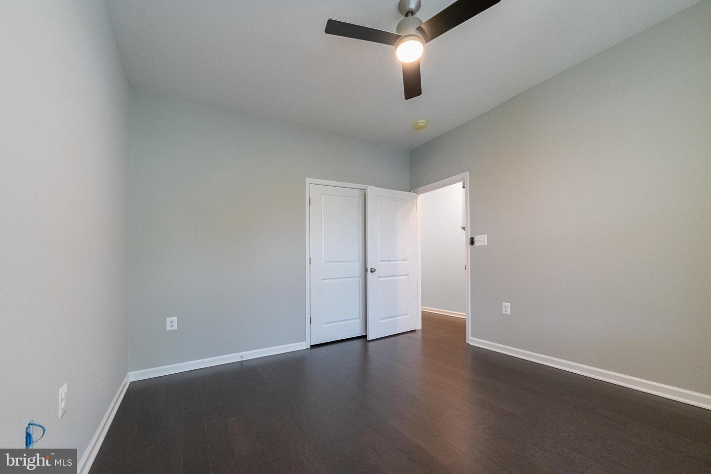 120 E MAIN ST, BOYCE, Virginia 22620, 4 Bedrooms Bedrooms, 10 Rooms Rooms,3 BathroomsBathrooms,Residential,For sale,120 E MAIN ST,VACL2003718 MLS # VACL2003718
