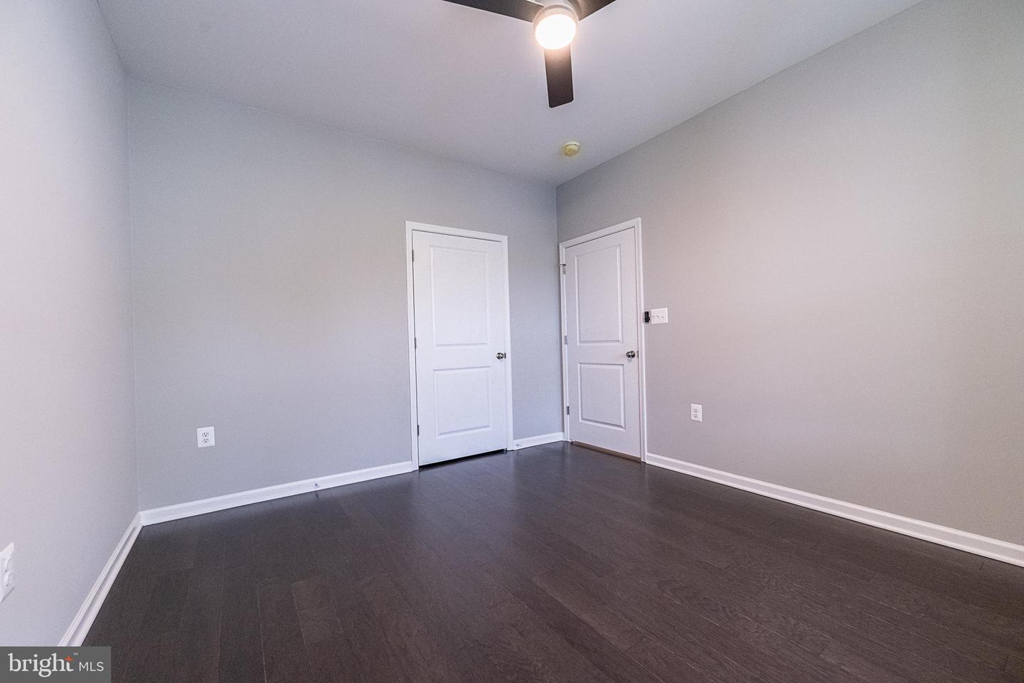 120 E MAIN ST, BOYCE, Virginia 22620, 4 Bedrooms Bedrooms, 10 Rooms Rooms,3 BathroomsBathrooms,Residential,For sale,120 E MAIN ST,VACL2003718 MLS # VACL2003718