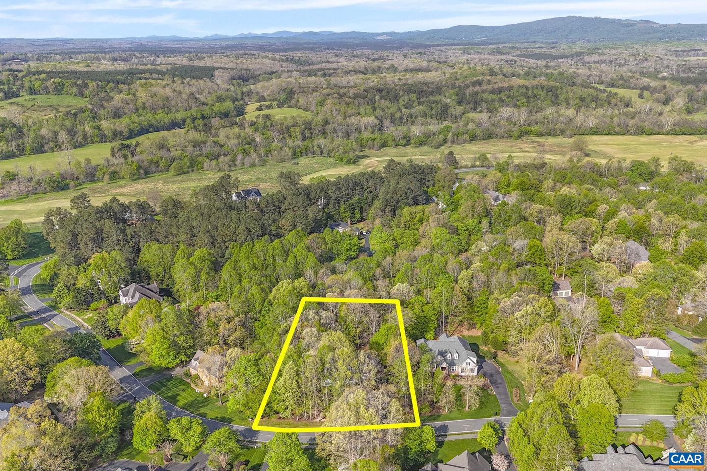 2075 PIPER WAY, KESWICK, Virginia 22947, 4 Bedrooms Bedrooms, ,3 BathroomsBathrooms,Residential,For sale,2075 PIPER WAY,664208 MLS # 664208