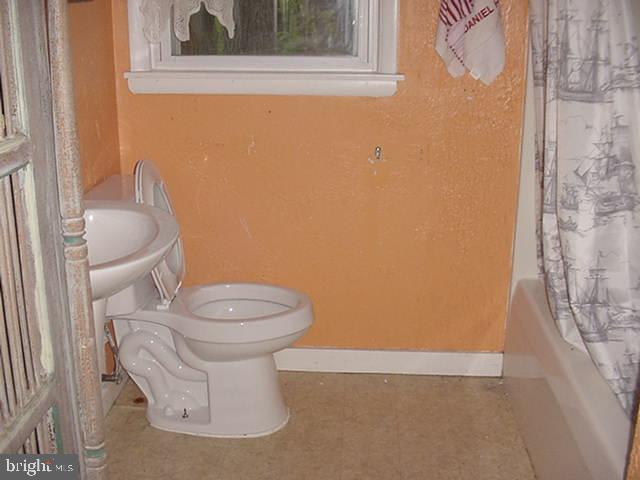 4607 BLUE MOUNTAIN RD, LINDEN, Virginia 22642, 3 Bedrooms Bedrooms, ,2 BathroomsBathrooms,Residential,For sale,4607 BLUE MOUNTAIN RD,VAWR2011100 MLS # VAWR2011100