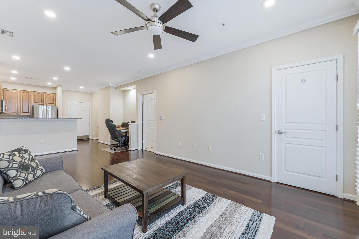 12000 MARKET ST #149, RESTON, Virginia 20190, 1 Bedroom Bedrooms, ,1 BathroomBathrooms,Residential,For sale,12000 MARKET ST #149,VAFX2239220 MLS # VAFX2239220