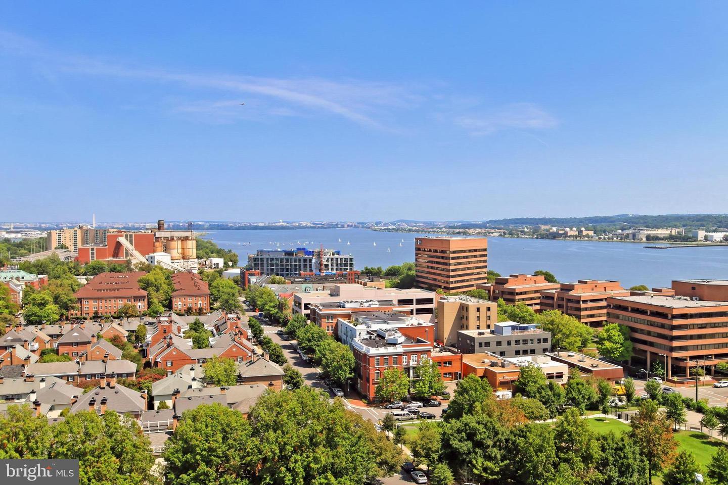 801 N PITT ST N #419, ALEXANDRIA, Virginia 22314, ,1 BathroomBathrooms,Residential,For sale,801 N PITT ST N #419,VAAX2045108 MLS # VAAX2045108