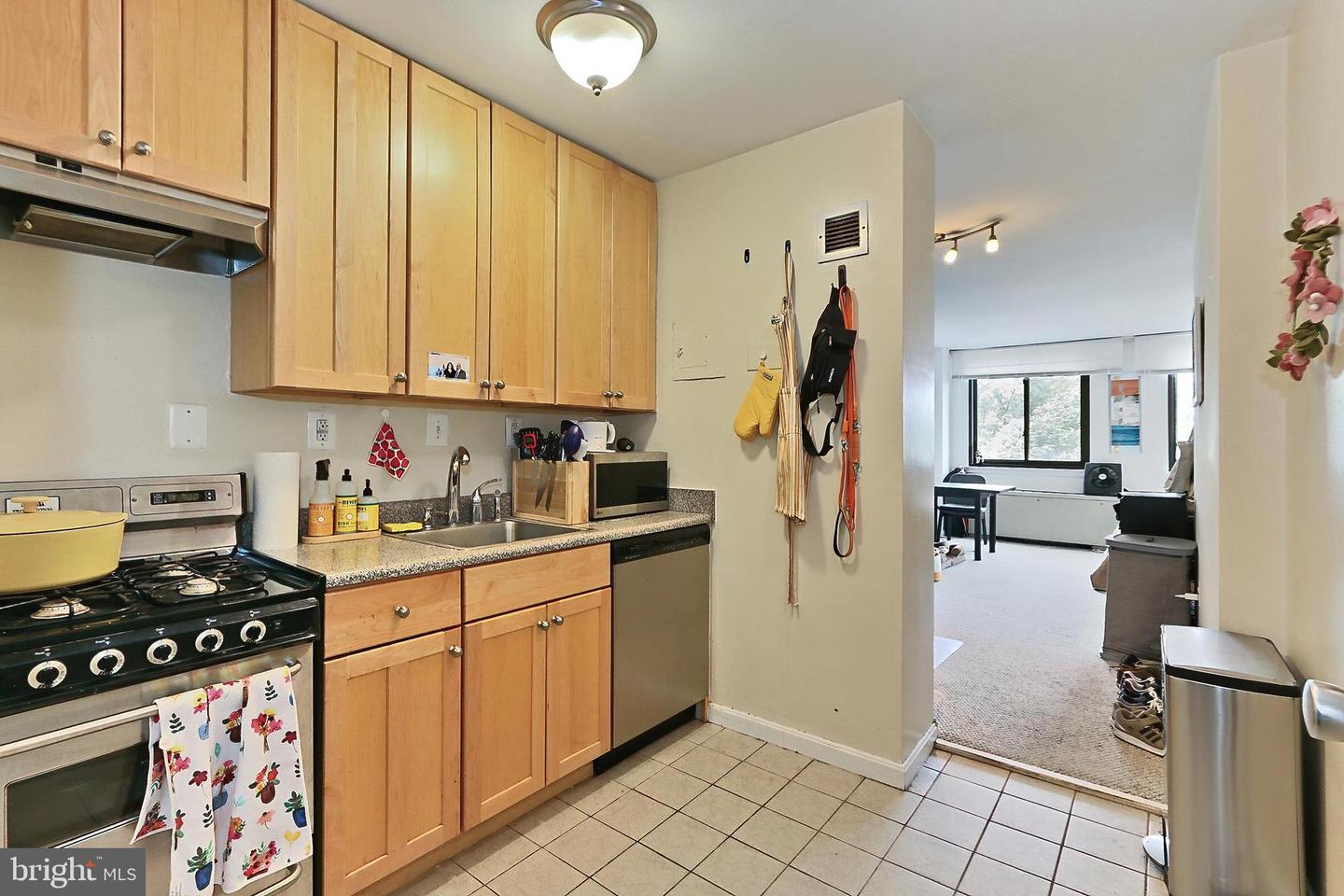 801 N PITT ST N #419, ALEXANDRIA, Virginia 22314, ,1 BathroomBathrooms,Residential,For sale,801 N PITT ST N #419,VAAX2045108 MLS # VAAX2045108
