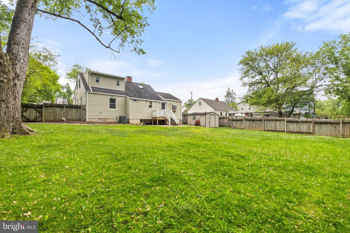 6604 BARRETT RD, FALLS CHURCH, Virginia 22042, 3 Bedrooms Bedrooms, ,2 BathroomsBathrooms,Residential,For sale,6604 BARRETT RD,VAFX2239232 MLS # VAFX2239232