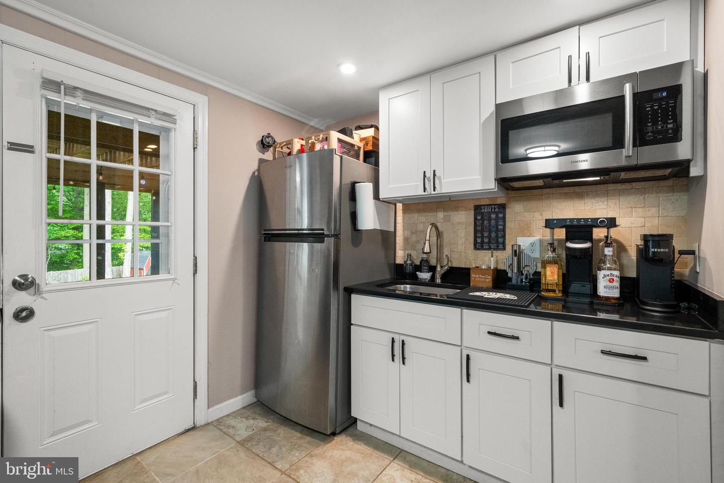 14373 SHETLAND CT, WOODBRIDGE, Virginia 22193, 5 Bedrooms Bedrooms, ,2 BathroomsBathrooms,Residential,For sale,14373 SHETLAND CT,VAPW2094206 MLS # VAPW2094206