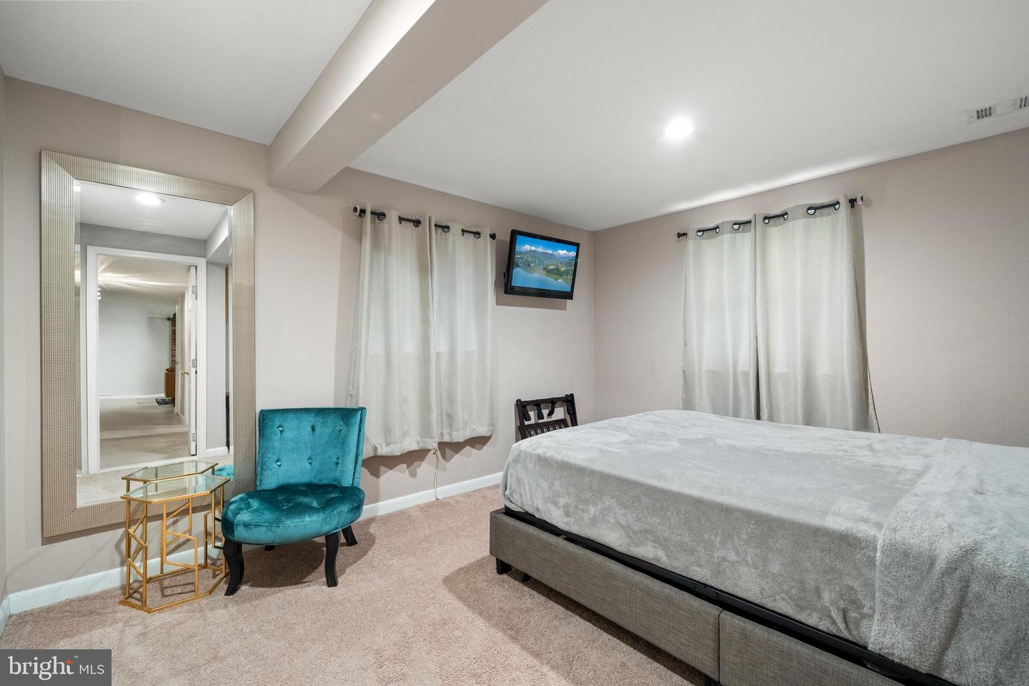 14373 SHETLAND CT, WOODBRIDGE, Virginia 22193, 5 Bedrooms Bedrooms, ,2 BathroomsBathrooms,Residential,For sale,14373 SHETLAND CT,VAPW2094206 MLS # VAPW2094206