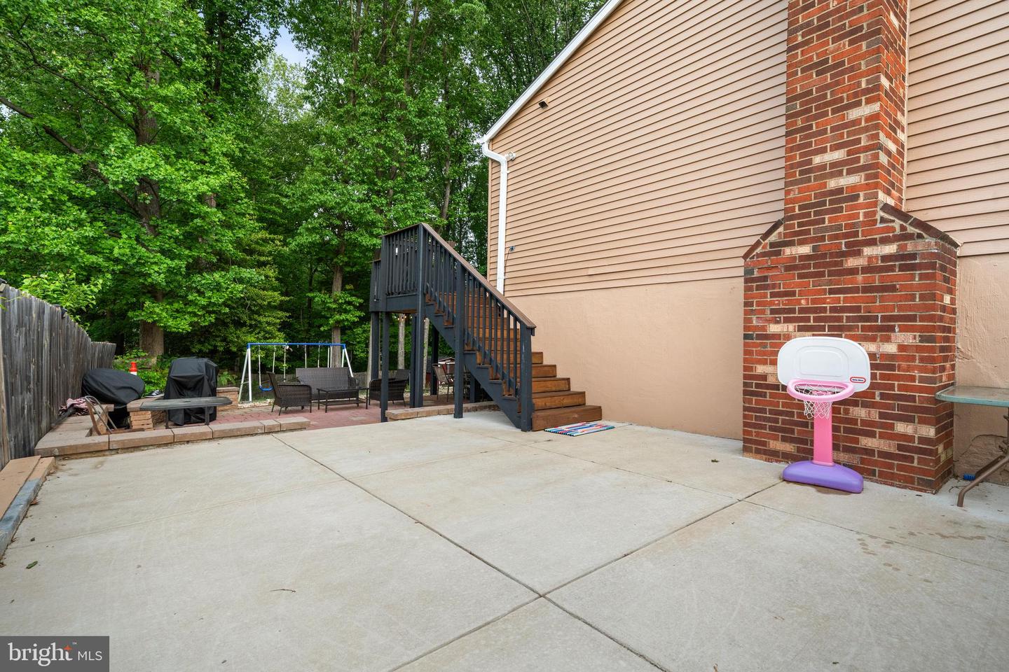 14373 SHETLAND CT, WOODBRIDGE, Virginia 22193, 5 Bedrooms Bedrooms, ,2 BathroomsBathrooms,Residential,For sale,14373 SHETLAND CT,VAPW2094206 MLS # VAPW2094206