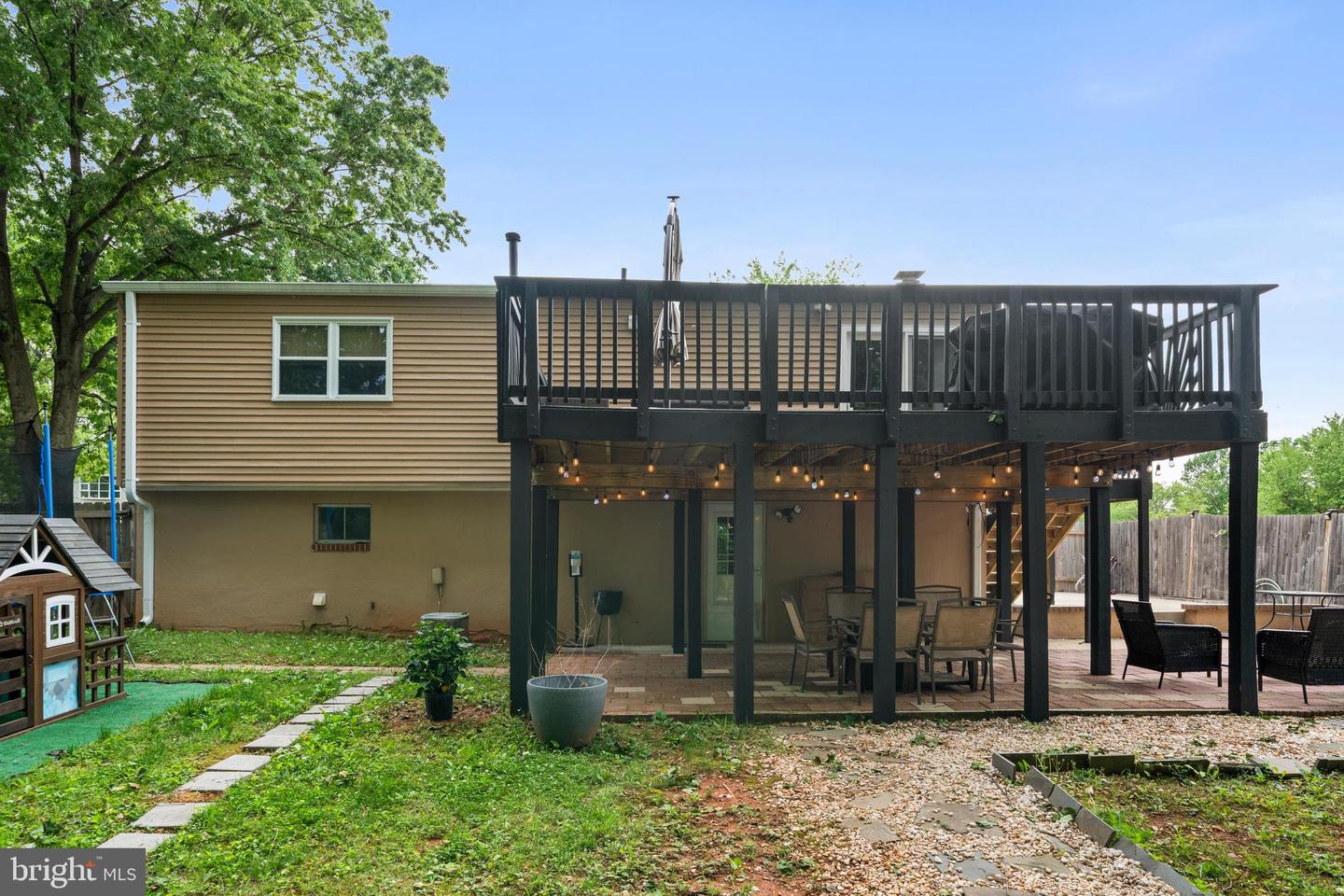 14373 SHETLAND CT, WOODBRIDGE, Virginia 22193, 5 Bedrooms Bedrooms, ,2 BathroomsBathrooms,Residential,For sale,14373 SHETLAND CT,VAPW2094206 MLS # VAPW2094206