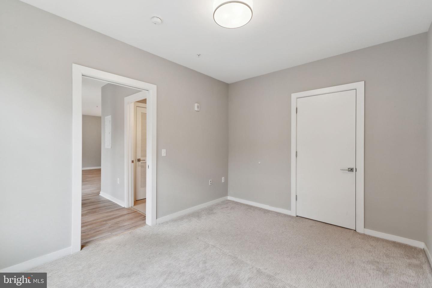 911 2ND ST NE #207, WASHINGTON, District Of Columbia 20002, 1 Bedroom Bedrooms, ,2 BathroomsBathrooms,Residential,For sale,911 2ND ST NE #207,DCDC2199484 MLS # DCDC2199484