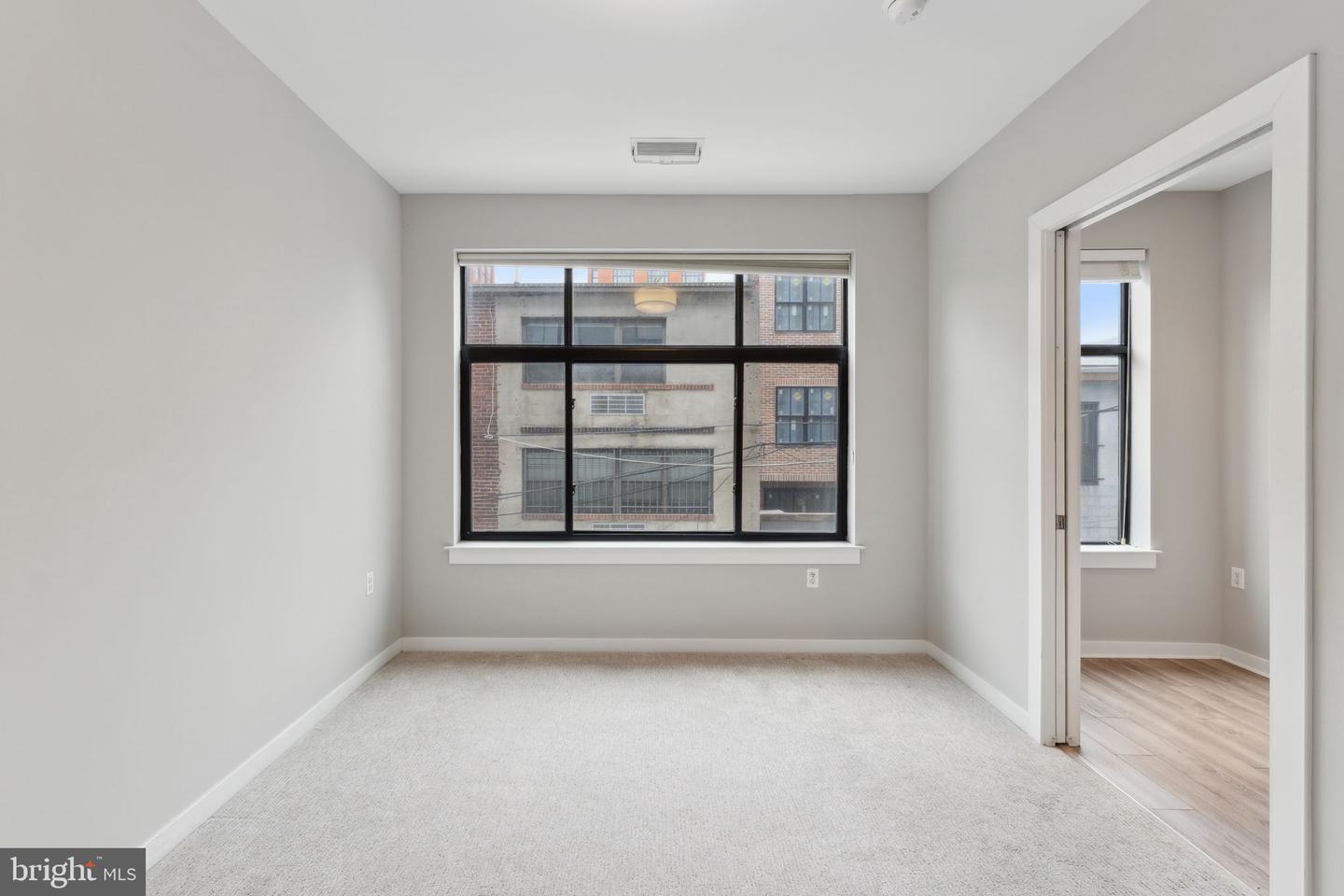 911 2ND ST NE #207, WASHINGTON, District Of Columbia 20002, 1 Bedroom Bedrooms, ,2 BathroomsBathrooms,Residential,For sale,911 2ND ST NE #207,DCDC2199484 MLS # DCDC2199484