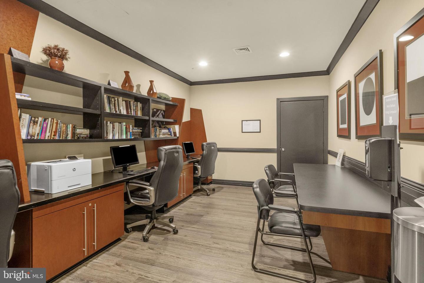 9486 VIRGINIA CENTER BLVD #312, VIENNA, Virginia 22181, 2 Bedrooms Bedrooms, ,2 BathroomsBathrooms,Residential,For sale,9486 VIRGINIA CENTER BLVD #312,VAFX2239266 MLS # VAFX2239266