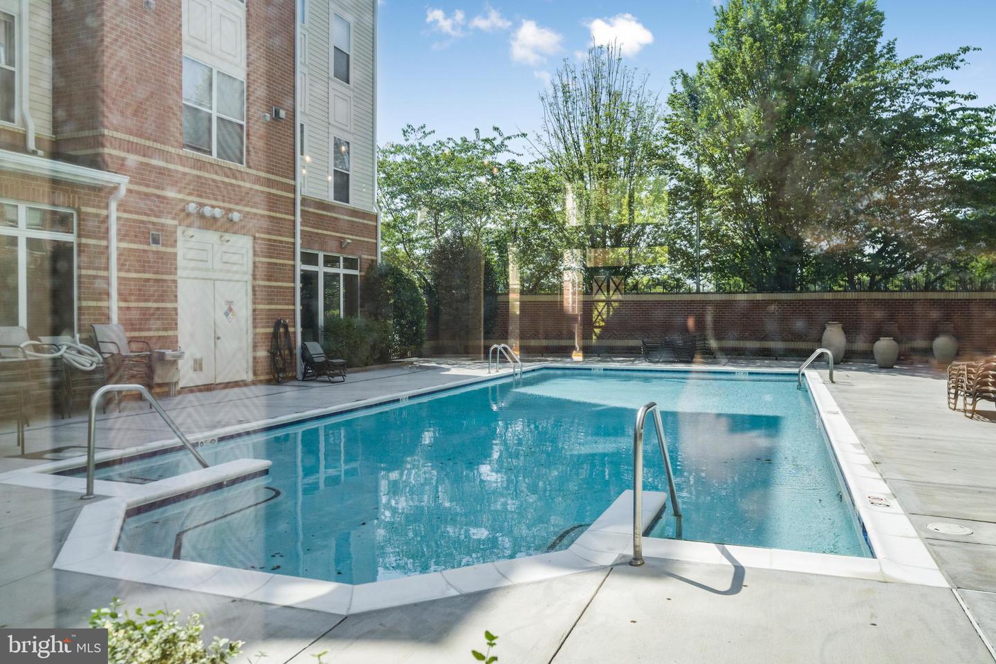 9486 VIRGINIA CENTER BLVD #312, VIENNA, Virginia 22181, 2 Bedrooms Bedrooms, ,2 BathroomsBathrooms,Residential,For sale,9486 VIRGINIA CENTER BLVD #312,VAFX2239266 MLS # VAFX2239266