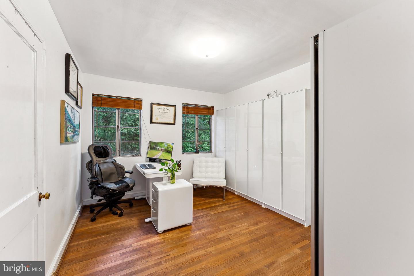 3025 DANIEL LN NW, WASHINGTON, District Of Columbia 20015, 3 Bedrooms Bedrooms, ,3 BathroomsBathrooms,Residential,For sale,3025 DANIEL LN NW,DCDC2199530 MLS # DCDC2199530