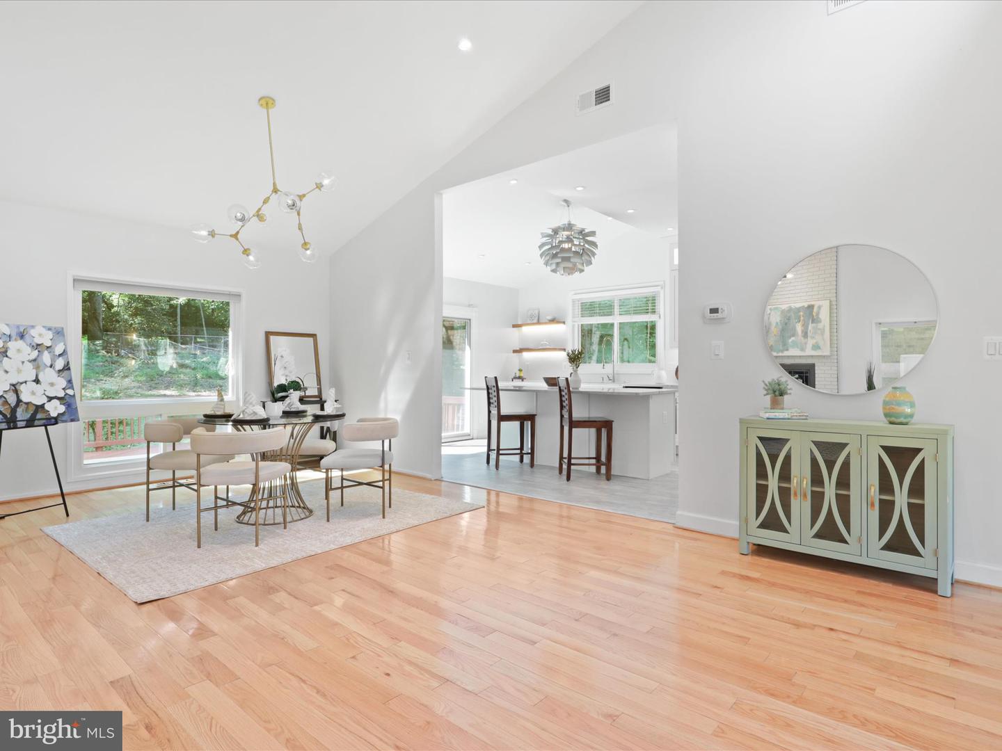 11709 VALE RD, OAKTON, Virginia 22124, 5 Bedrooms Bedrooms, ,3 BathroomsBathrooms,Residential,For sale,11709 VALE RD,VAFX2239330 MLS # VAFX2239330