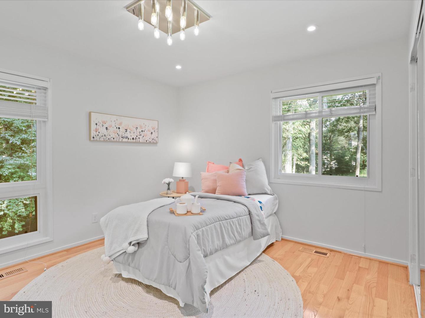 11709 VALE RD, OAKTON, Virginia 22124, 5 Bedrooms Bedrooms, ,3 BathroomsBathrooms,Residential,For sale,11709 VALE RD,VAFX2239330 MLS # VAFX2239330