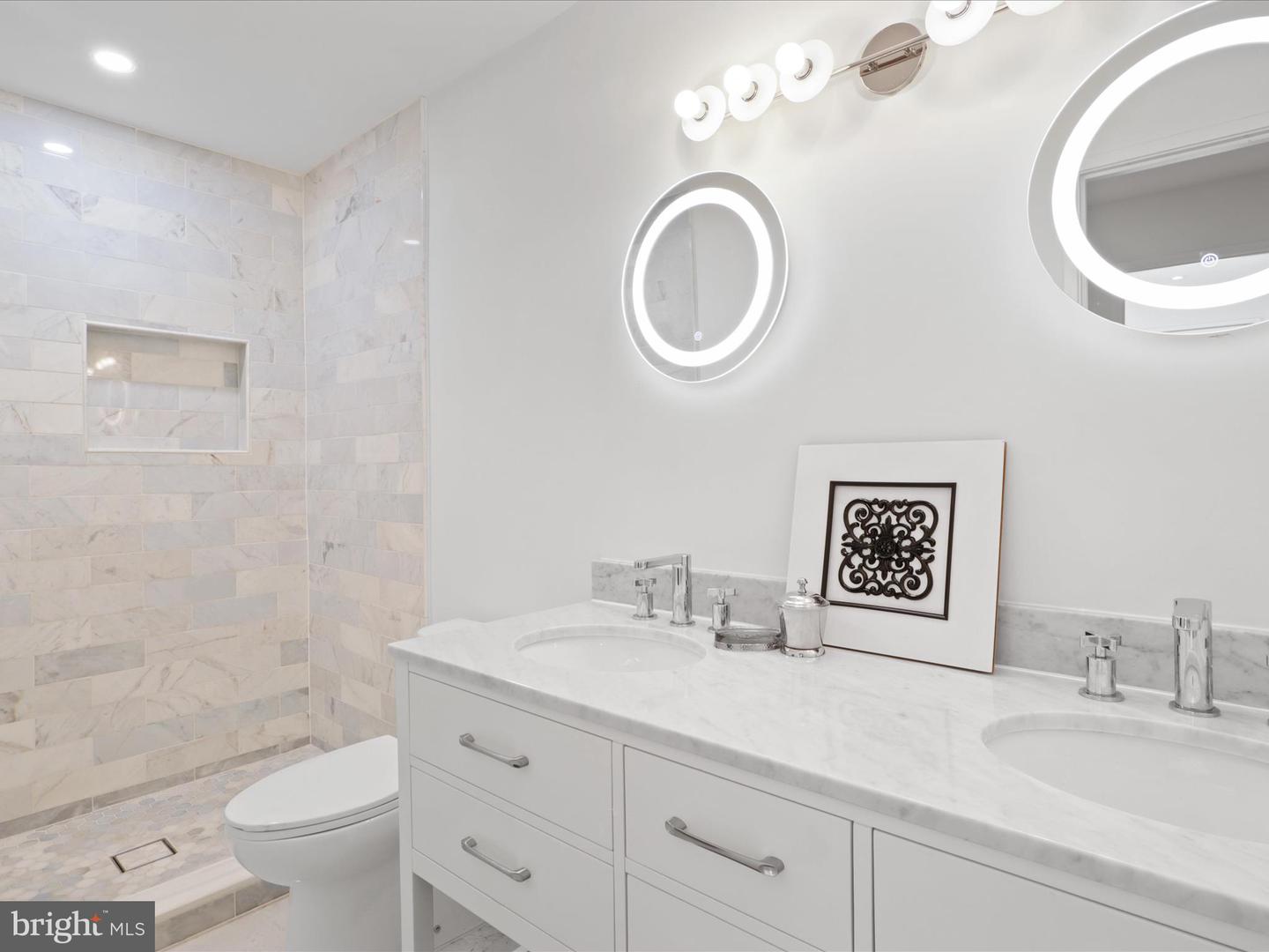 11709 VALE RD, OAKTON, Virginia 22124, 5 Bedrooms Bedrooms, ,3 BathroomsBathrooms,Residential,For sale,11709 VALE RD,VAFX2239330 MLS # VAFX2239330