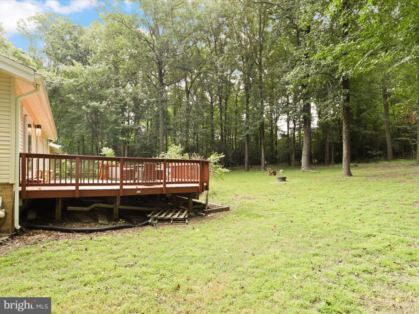 11709 VALE RD, OAKTON, Virginia 22124, 5 Bedrooms Bedrooms, ,3 BathroomsBathrooms,Residential,For sale,11709 VALE RD,VAFX2239330 MLS # VAFX2239330