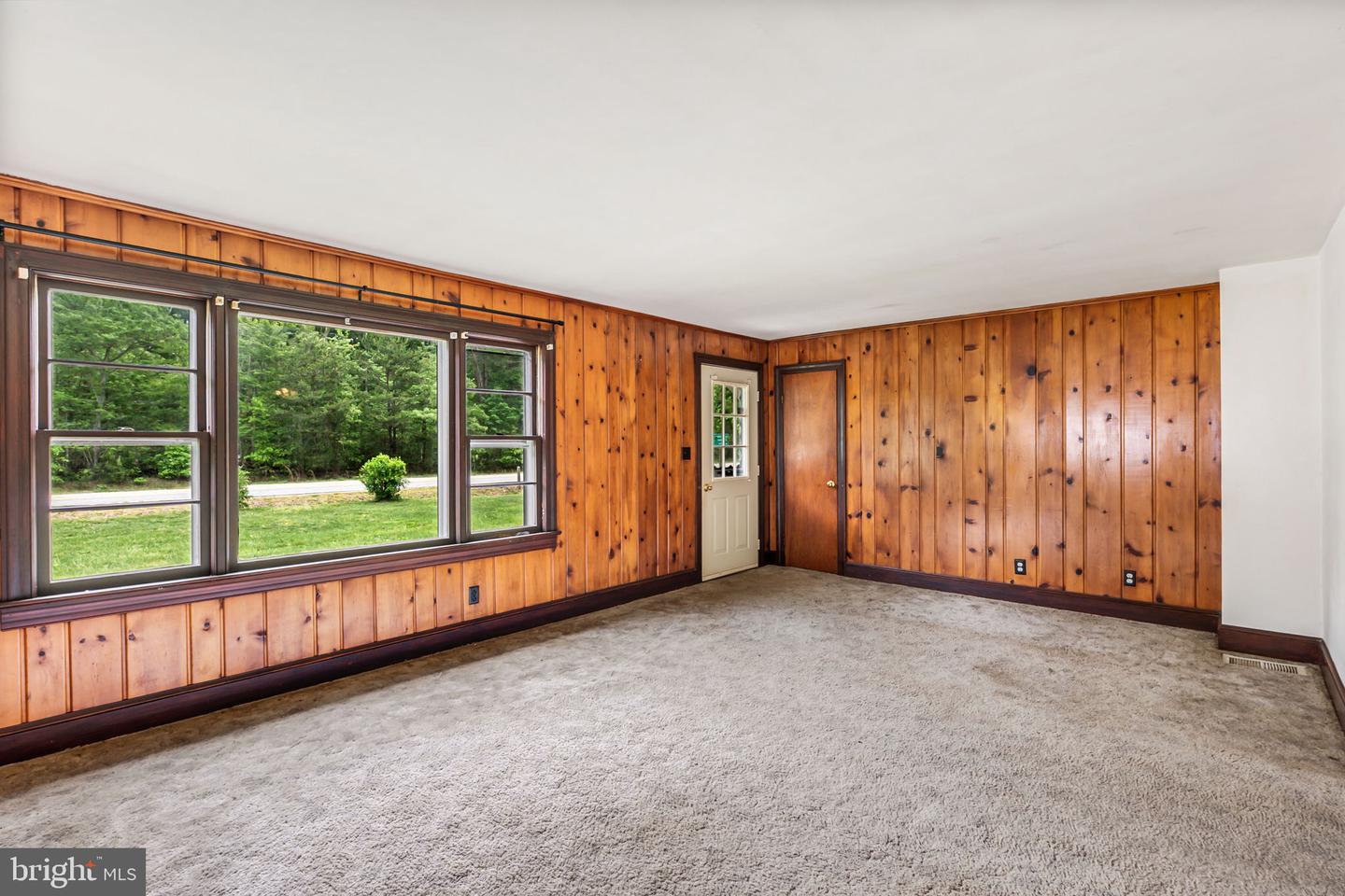 7166 FREDERICKSBURG TPKE, WOODFORD, Virginia 22580, 2 Bedrooms Bedrooms, 6 Rooms Rooms,1 BathroomBathrooms,Residential,For sale,7166 FREDERICKSBURG TPKE,VACV2008112 MLS # VACV2008112