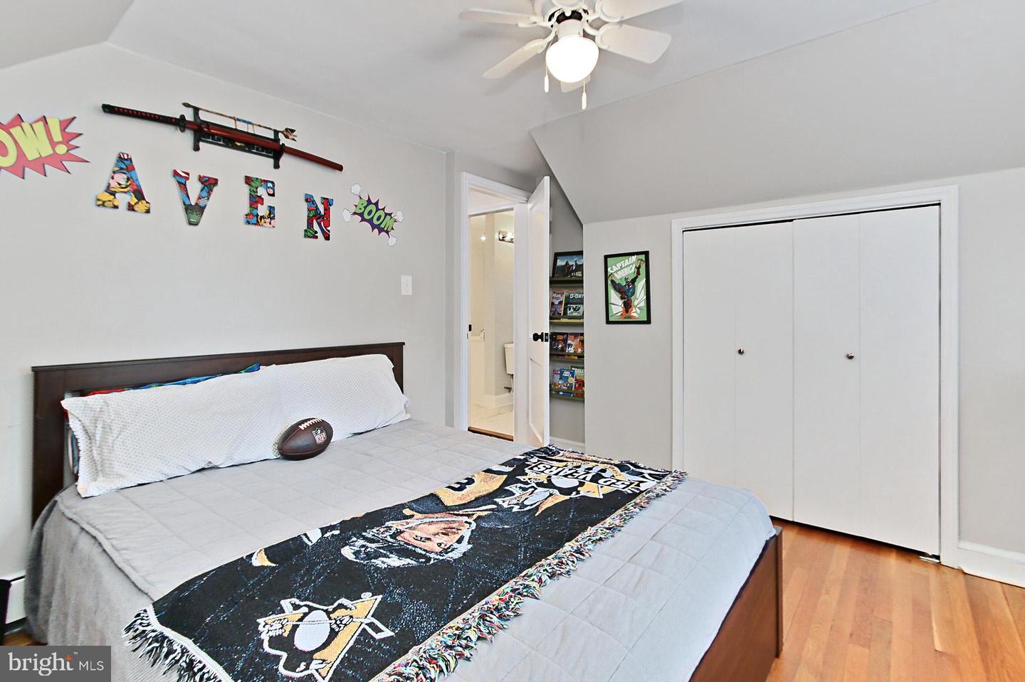 3064 HOLMES RUN RD, FALLS CHURCH, Virginia 22042, 3 Bedrooms Bedrooms, ,3 BathroomsBathrooms,Residential,For sale,3064 HOLMES RUN RD,VAFX2239350 MLS # VAFX2239350