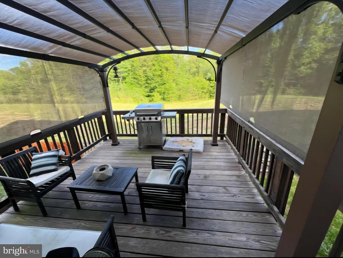 2437 DRAKE LN, FREDERICKSBURG, Virginia 22408, 4 Bedrooms Bedrooms, ,2 BathroomsBathrooms,Residential,For sale,2437 DRAKE LN,VASP2032932 MLS # VASP2032932