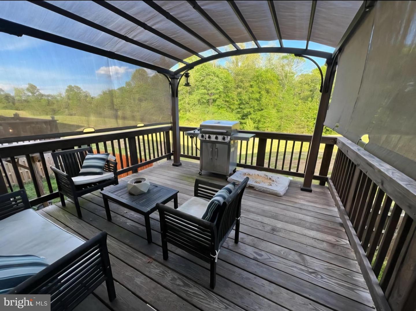2437 DRAKE LN, FREDERICKSBURG, Virginia 22408, 4 Bedrooms Bedrooms, ,2 BathroomsBathrooms,Residential,For sale,2437 DRAKE LN,VASP2032932 MLS # VASP2032932