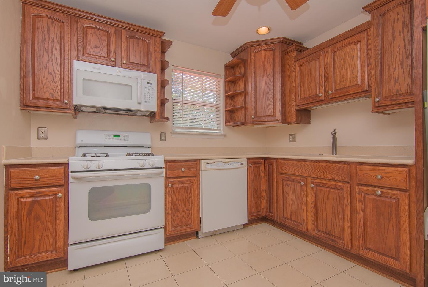 5941 PLUMWOOD LN, WOODBRIDGE, Virginia 22193, 4 Bedrooms Bedrooms, ,3 BathroomsBathrooms,Residential,For sale,5941 PLUMWOOD LN,VAPW2094194 MLS # VAPW2094194