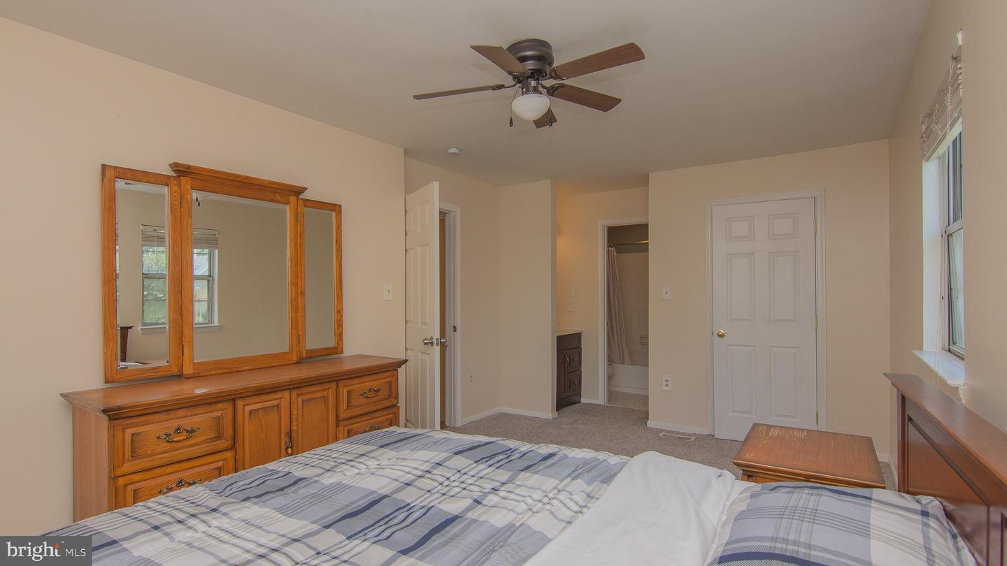 5941 PLUMWOOD LN, WOODBRIDGE, Virginia 22193, 4 Bedrooms Bedrooms, ,3 BathroomsBathrooms,Residential,For sale,5941 PLUMWOOD LN,VAPW2094194 MLS # VAPW2094194