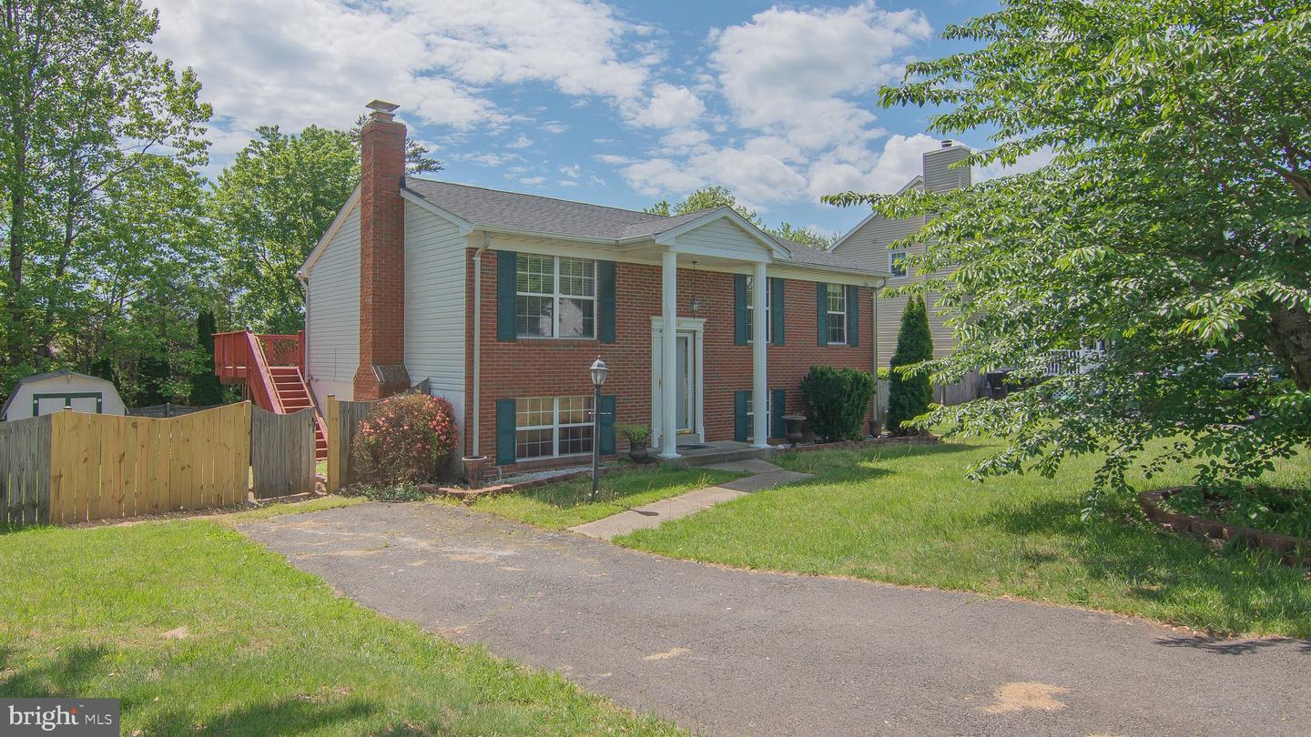 5941 PLUMWOOD LN, WOODBRIDGE, Virginia 22193, 4 Bedrooms Bedrooms, ,3 BathroomsBathrooms,Residential,For sale,5941 PLUMWOOD LN,VAPW2094194 MLS # VAPW2094194