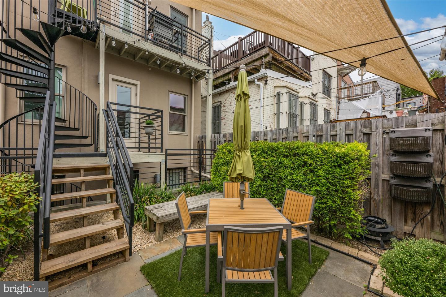 1508 R ST NW #2, WASHINGTON, District Of Columbia 20009, 2 Bedrooms Bedrooms, ,2 BathroomsBathrooms,Residential,For sale,1508 R ST NW #2,DCDC2199560 MLS # DCDC2199560