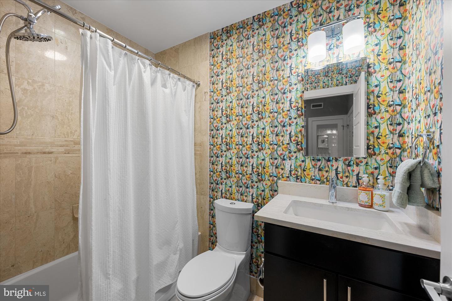 1508 R ST NW #2, WASHINGTON, District Of Columbia 20009, 2 Bedrooms Bedrooms, ,2 BathroomsBathrooms,Residential,For sale,1508 R ST NW #2,DCDC2199560 MLS # DCDC2199560