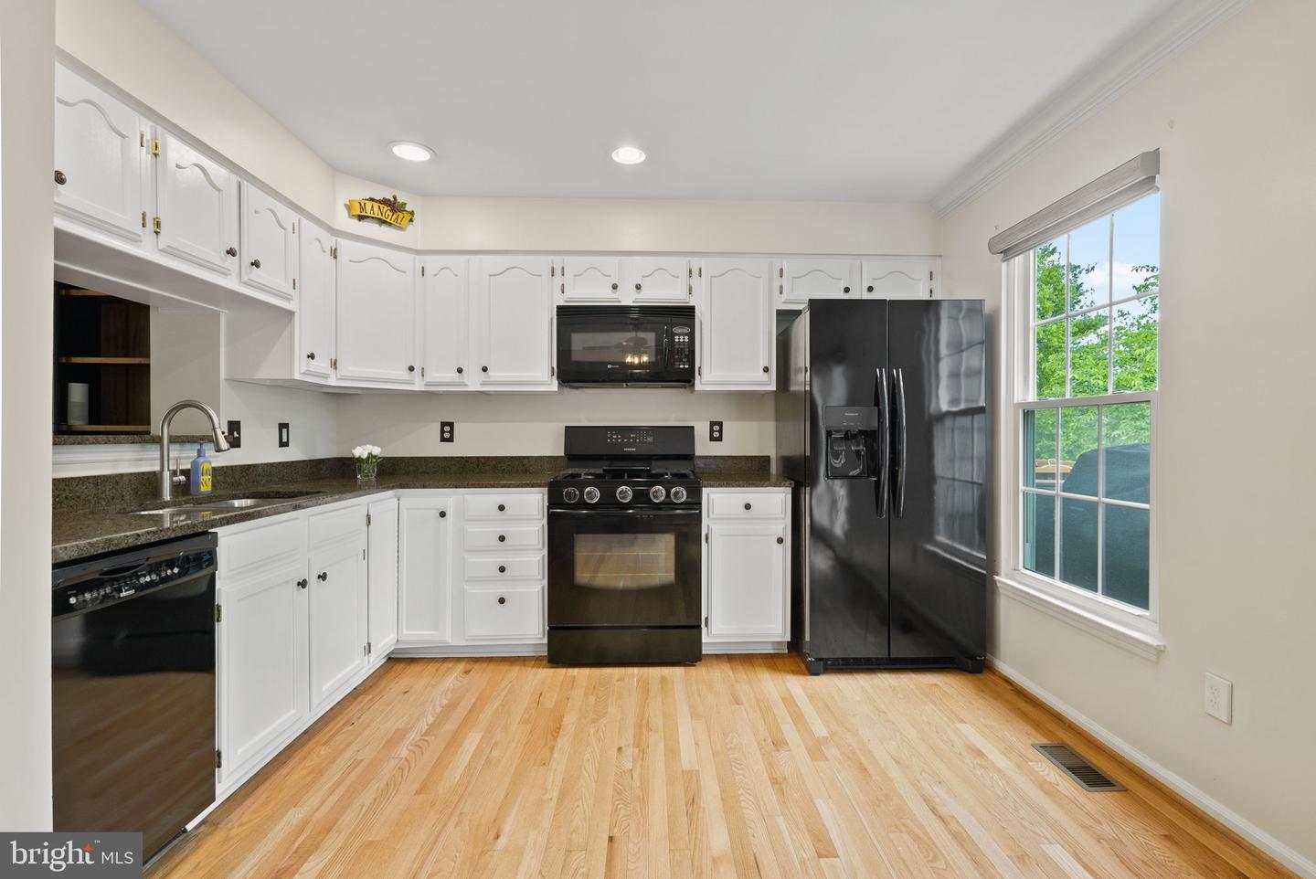 6028 KESTNER CIR, ALEXANDRIA, Virginia 22315, 3 Bedrooms Bedrooms, ,3 BathroomsBathrooms,Residential,For sale,6028 KESTNER CIR,VAFX2239492 MLS # VAFX2239492