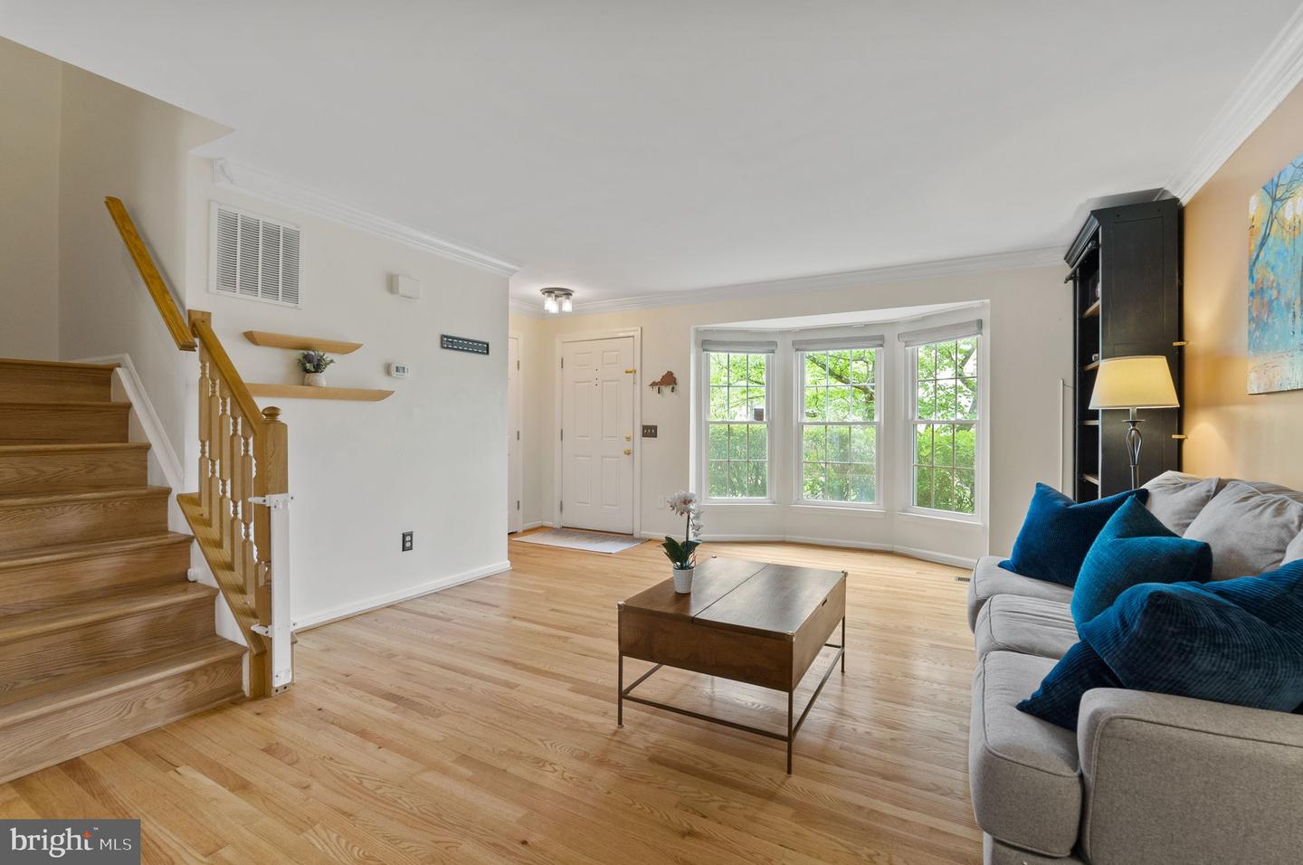 6028 KESTNER CIR, ALEXANDRIA, Virginia 22315, 3 Bedrooms Bedrooms, ,3 BathroomsBathrooms,Residential,For sale,6028 KESTNER CIR,VAFX2239492 MLS # VAFX2239492